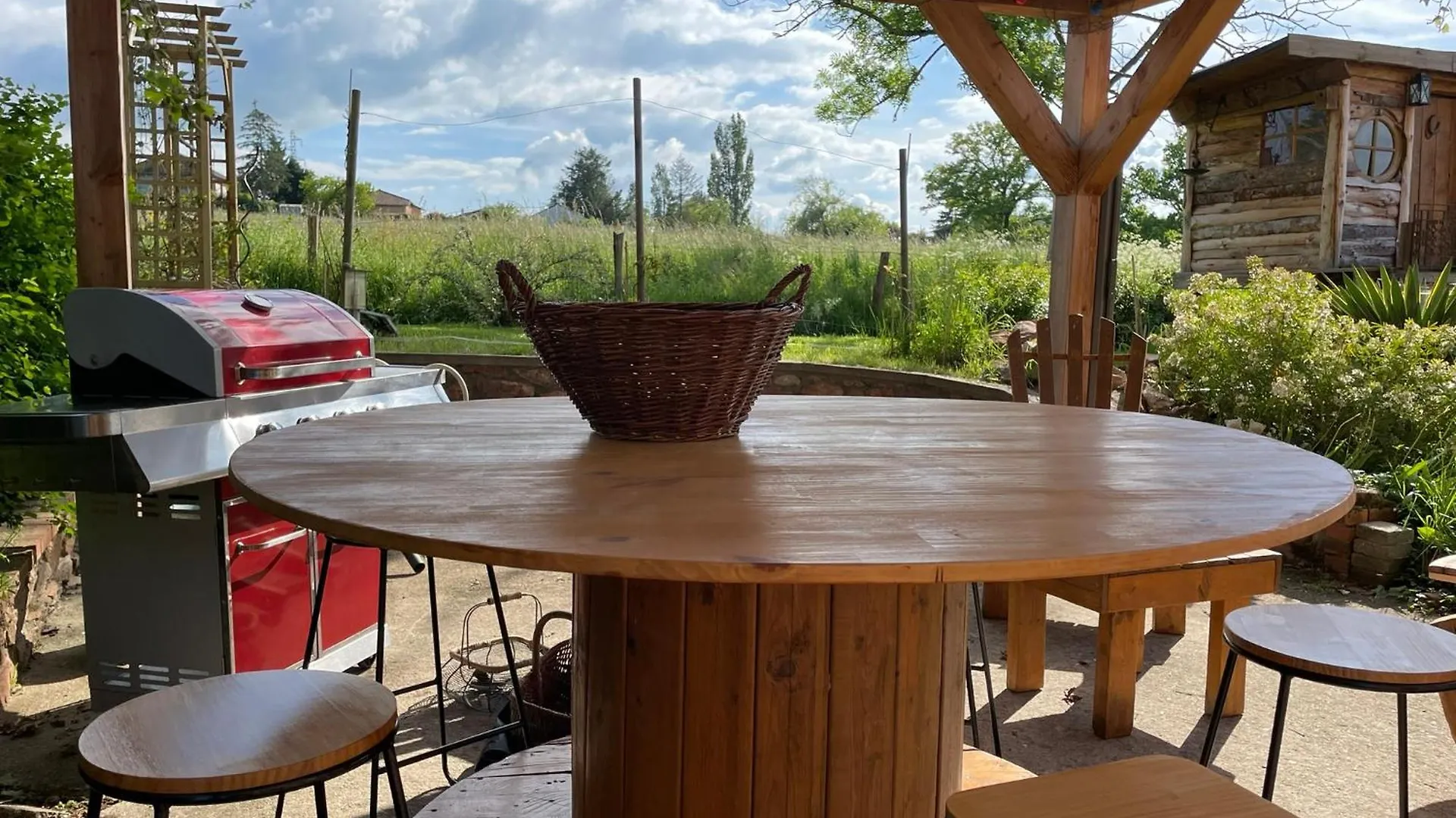 La Grange Aux Hirondelles - Appartement Complet Et Independant Commelle-Vernay France